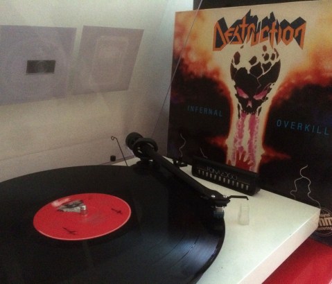 18401942816_fe7f690a8b_o